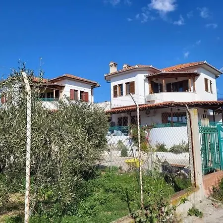 Paradies Villa Káto Lekhónia