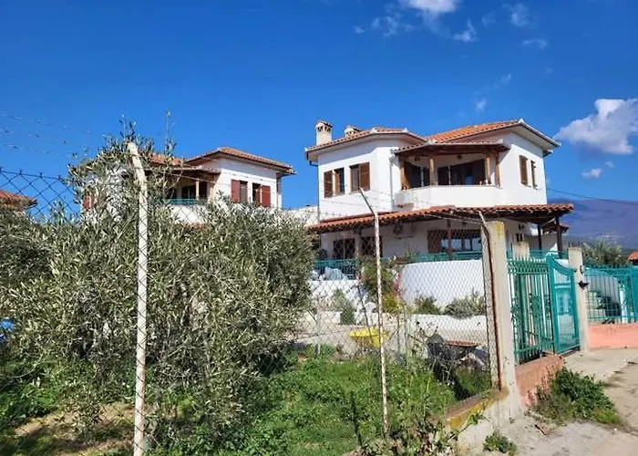 Paradies Villa Káto Lekhónia